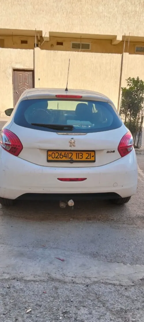Peugeot 208 2013 