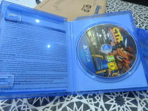 Ps4+jeux affaire