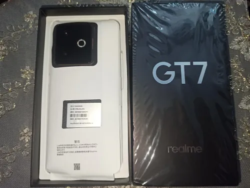Realme GT7
