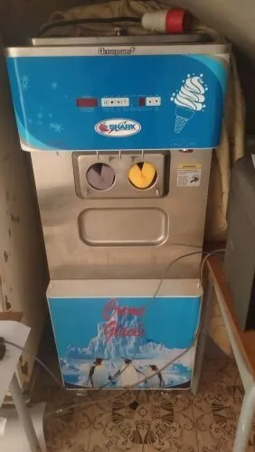 Machine à crème glacée