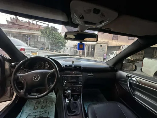 Mercedes Classe C 2004 Élégance