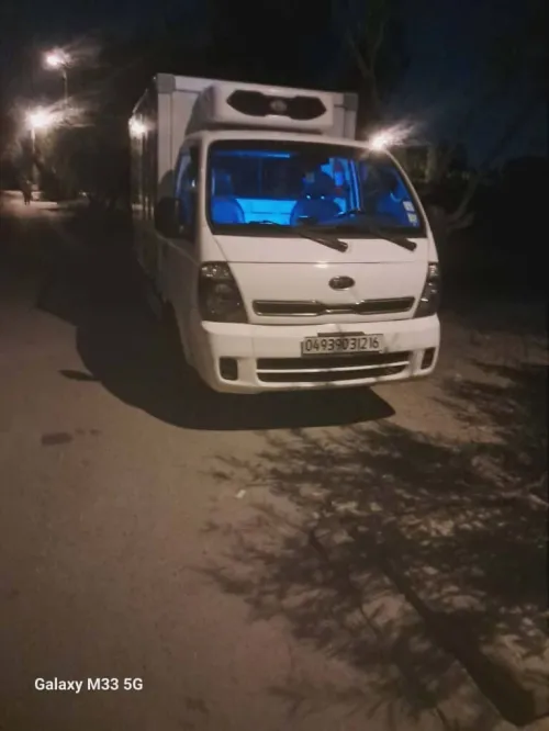 Kia K2700 frigo 2012