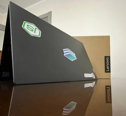 Lenovo V15-IGL Intel Celeron N4020|4 Go|256 Go SSD|15.6" HD