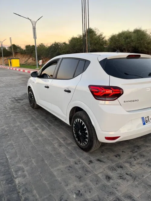 Dacia Sandero 2024 Essential