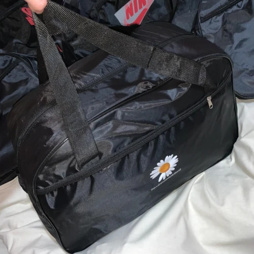 Sac de sport neuf  Grande capacité  Plusieurs modèles disponibles