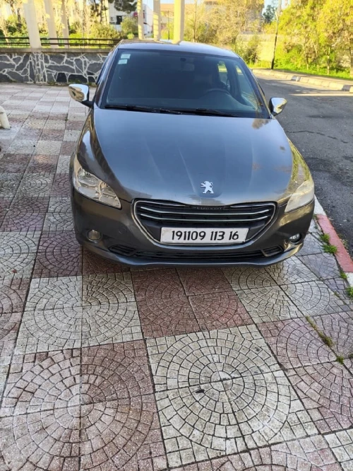 Peugeot 301 2013 Allure