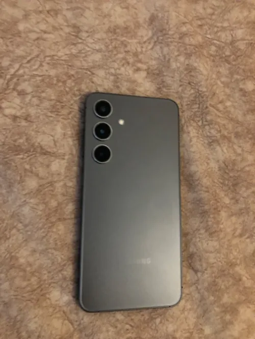 Samsung S24
