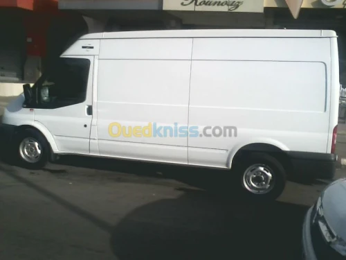 Location fourgon Ford Transit 