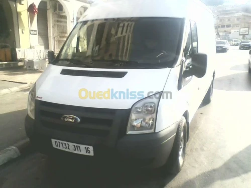 Location fourgon Ford Transit 