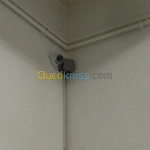 installation camera de surveillance