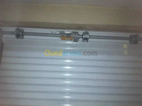 fourniture et pose rideau mettalique/ 