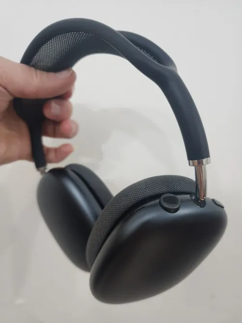 AirPods Max
