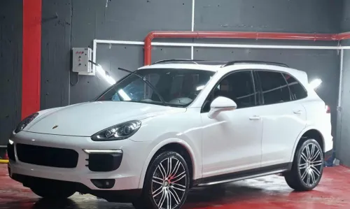 Porsche Cayenne 2018 Platinum edition