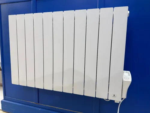 Radiateur électrique DELONGHI 1800W 11 éléments DL MADE IN ITALY