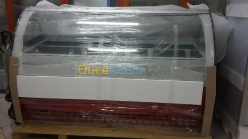 turbine à glace, vitrine à glaces