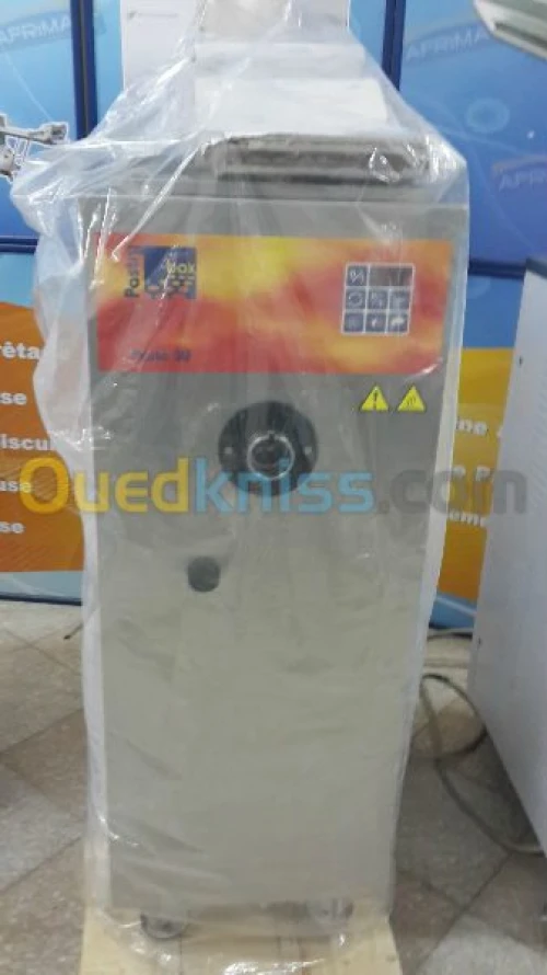 turbine à glace, vitrine à glaces