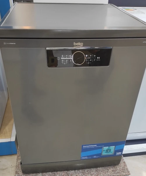 Lave vaisselle Beko Manhattan 16 couverts 11 programmes