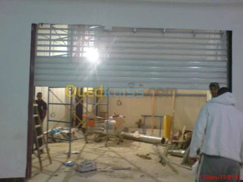 Installation rideaux métallique 