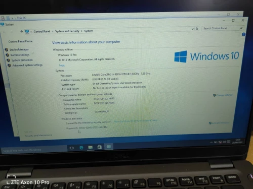je met en vente un laptop Dell Latitude 5300 etat neuf ,avec chargeur d'origine 