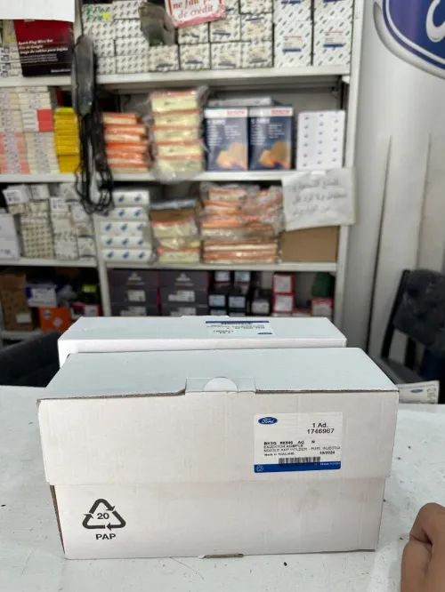 Injecteur Ford transit 2.2 ranger 2.2 Peugeot boxer 2.2 jumper 