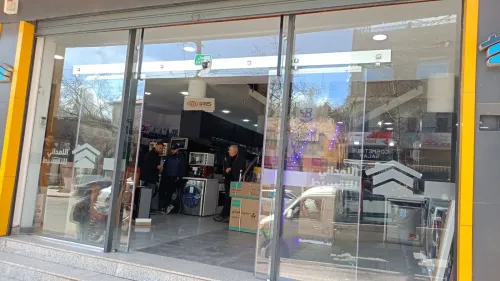 Porte automatique en verre trempé 