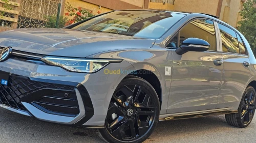 Volkswagen Golf 8 2025 R LINE 8.5 FULL SONO DATA SHOW SIEGE VENTILLE