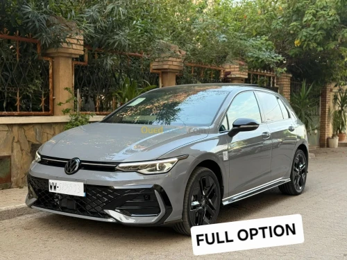 Volkswagen Golf 8 2025 R Black Edition 
