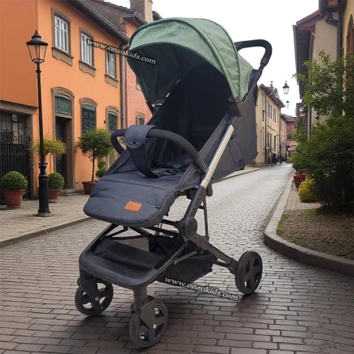 Poussette Compacte Confortable Arisona
