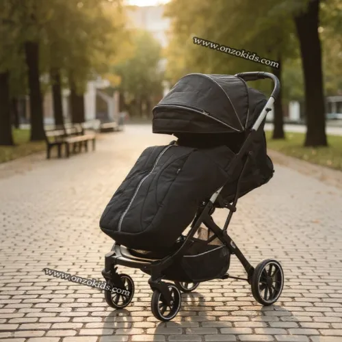 Poussette de luxe Compacte avec cache Pieds pour voyage - Requin