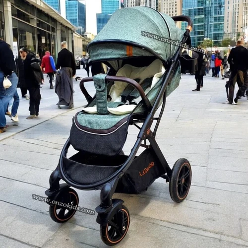 Poussette Compacte - LUXMOM