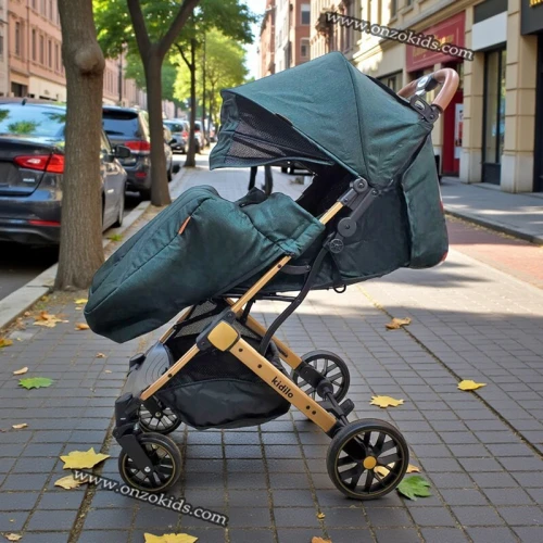 Poussette avec couvre jambe Elia  Kidilo