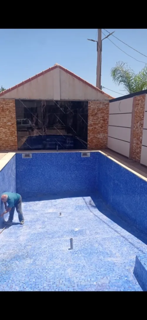REALISATION DES EQUIPEMENT DE PISCINE بناء و تجهييز المسابح