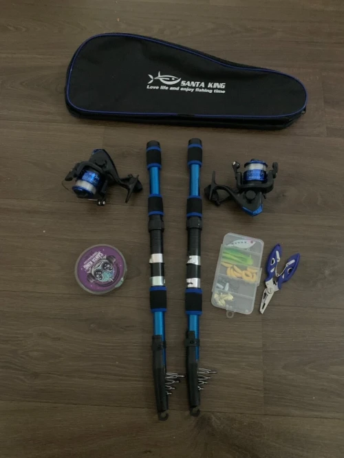 Canne à peche et moulinets