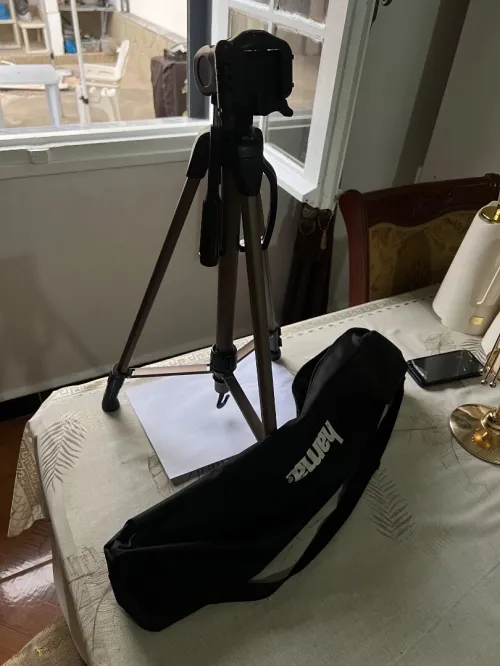 Camera Canon EOS 600 D
