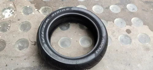 Pneu moto 150 70r14
