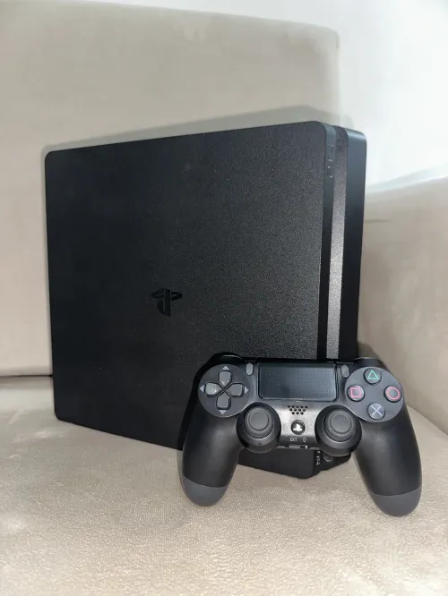 Ps4 slim flasi 1tb