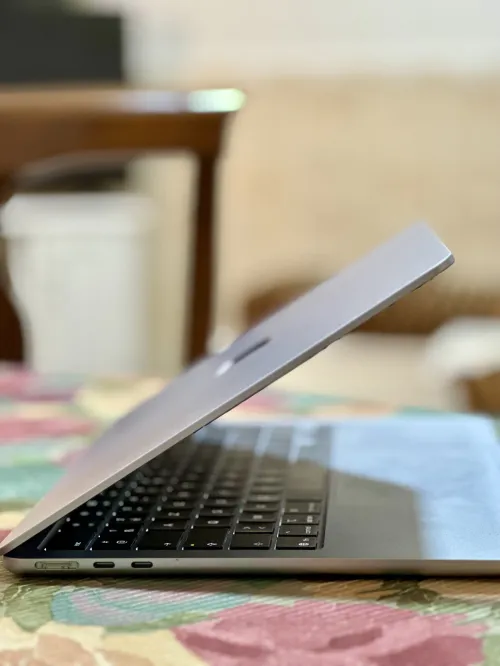 M4s MacBook Air 2025