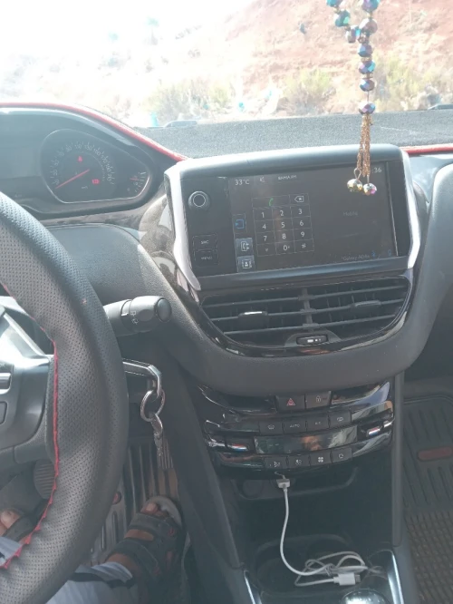 Peugeot 208 2015 Active Facelift