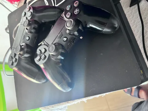 Play 4 version en ligne 2 manette