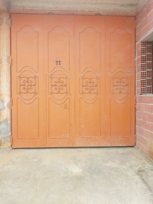 3أبواب حديد garage