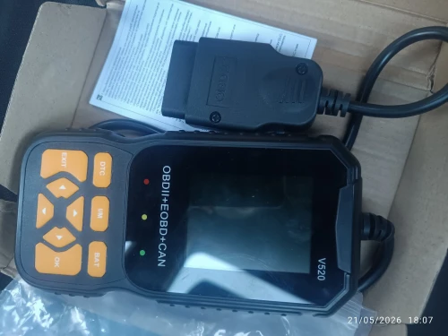 Scanner de voiture OBD2 V520 année 2026