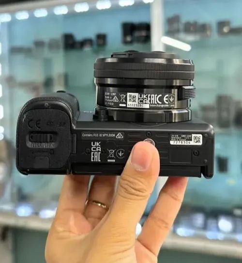 Sony ZV-E10