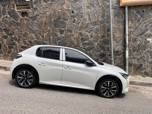 Peugeot 208 2022 208