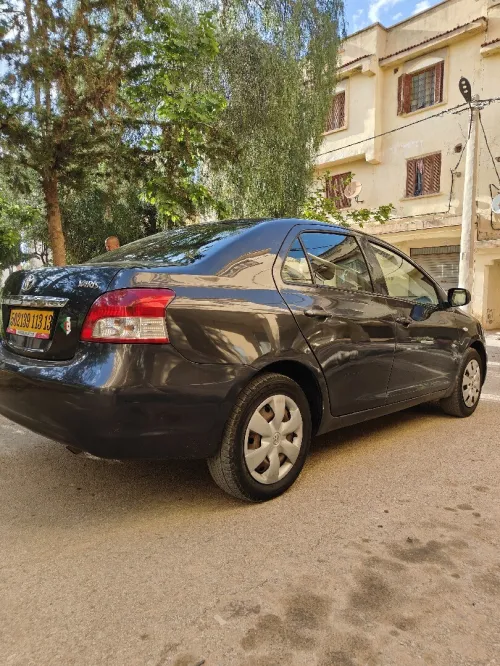 Toyota Yaris Sedan 2013 Yaris Sedan