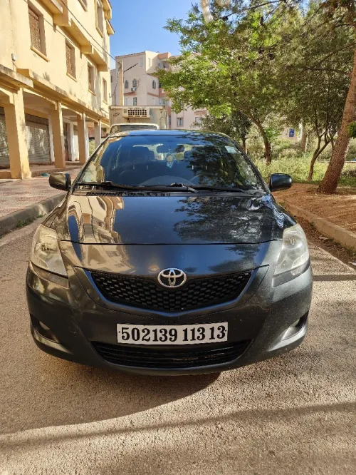 Toyota Yaris Sedan 2013 Yaris Sedan