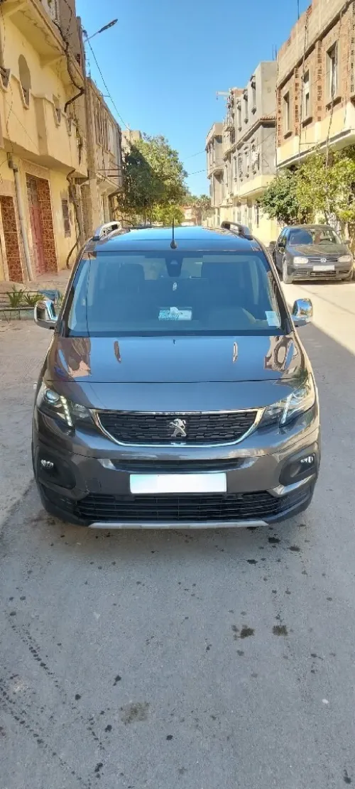 Peugeot Partner 2021 Rifter