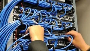 Installation Réseaux Informatique (Cable-WIFI-Fibre Optique)