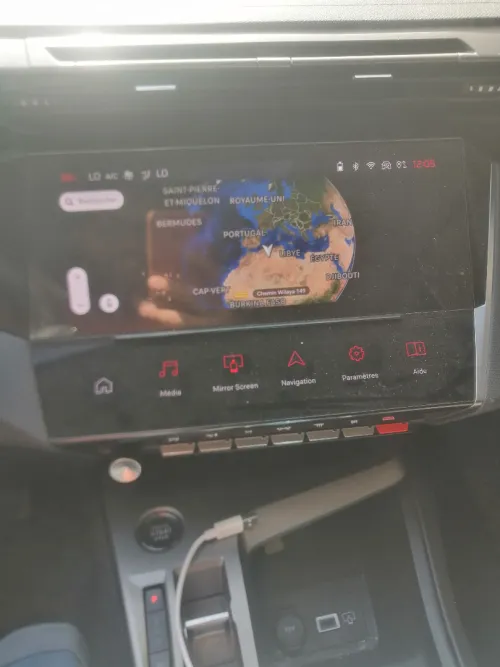 Cartographie GPS Navigation PEUGEOT . CITROEN . DS
