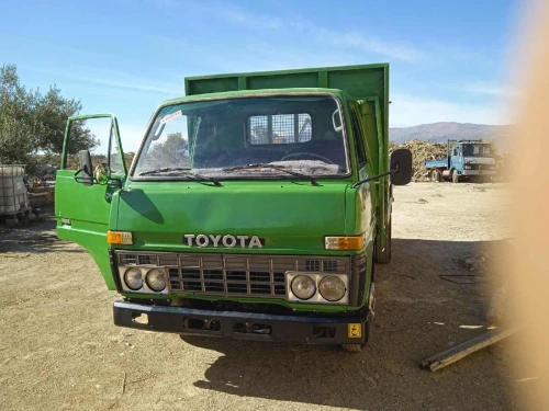 Toyota Bi 30 1981