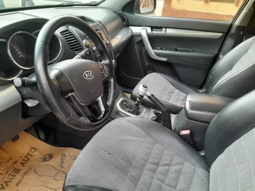 Kia sorento 2011 